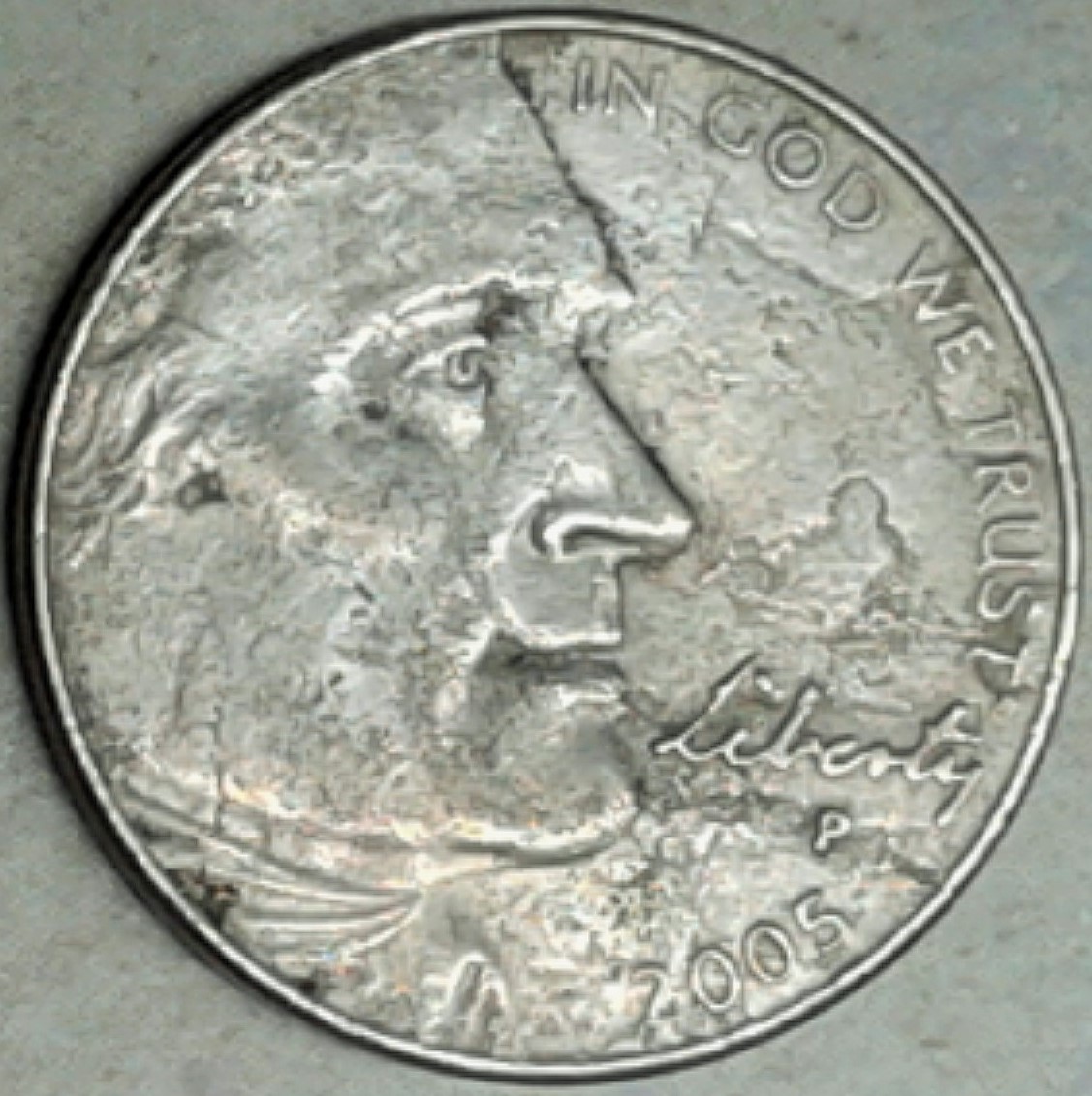 Help-With-2005-P-Nickel-With-Possible-Die-Defect?